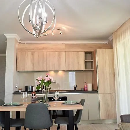 Berlin Luxury N Pool Apartment *