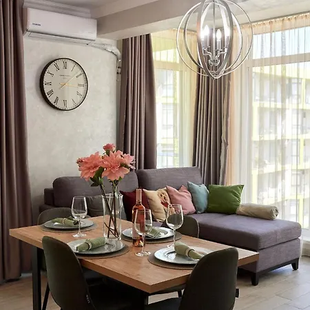 Berlin Luxury N Pool *