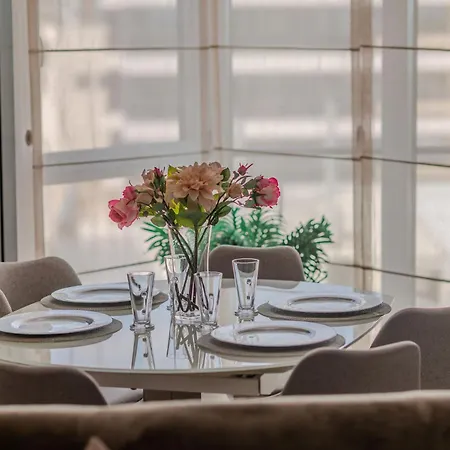 Berlin Luxury N Pool Apartment *
